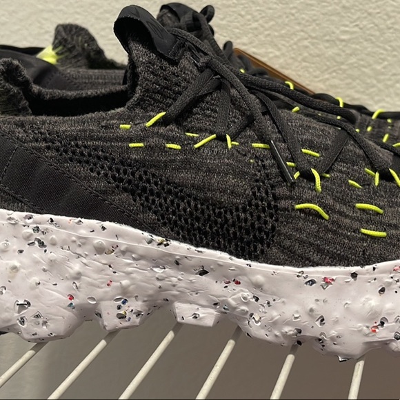 Nike Space Hippie - Picture 3 of 4